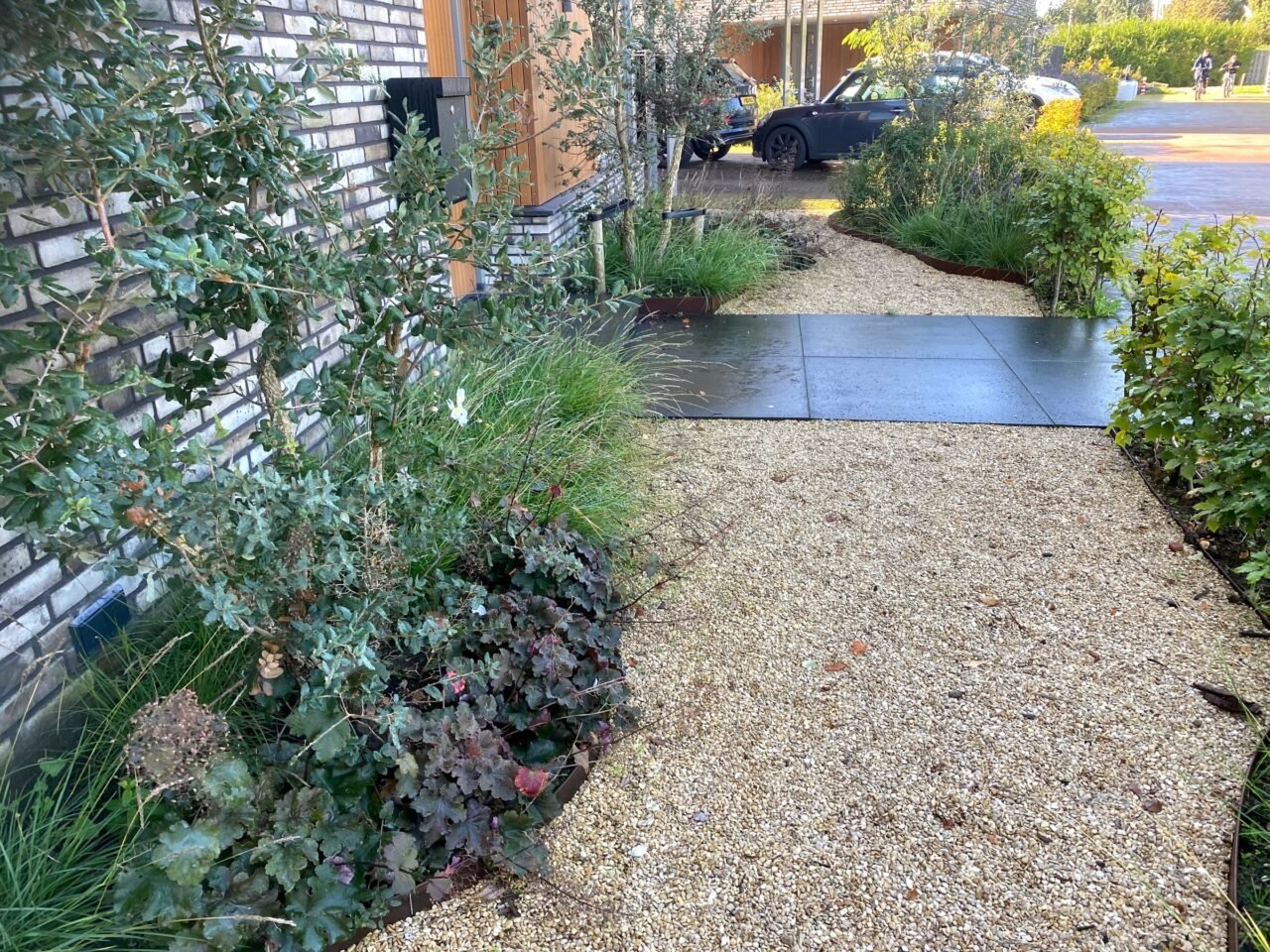 Villatuin met zwembad en poolhouse, foto 10